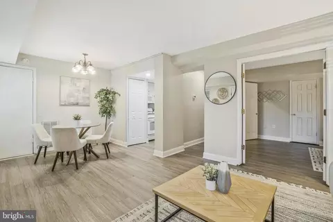 1956 Kennedy Dr #T1, Mclean, VA 22102 photo 9