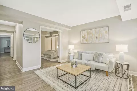 1956 Kennedy Dr #T1, Mclean, VA 22102 photo 8