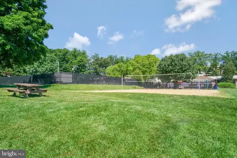 1956 Kennedy Dr #T1, Mclean, VA 22102 photo 31