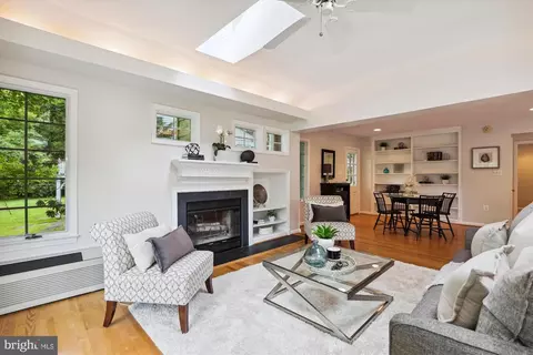 1808 Briar Ridge Ct, Mclean, VA 22101 photo 15
