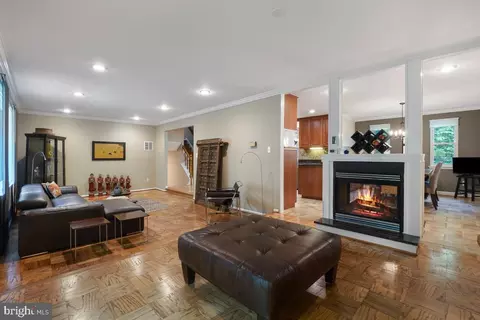 11314 Handlebar Rd, Reston, VA 20191 photo 8