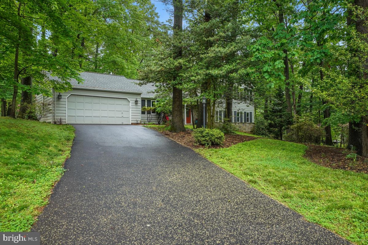 11314 Handlebar Rd, Reston, VA 20191 photo 2