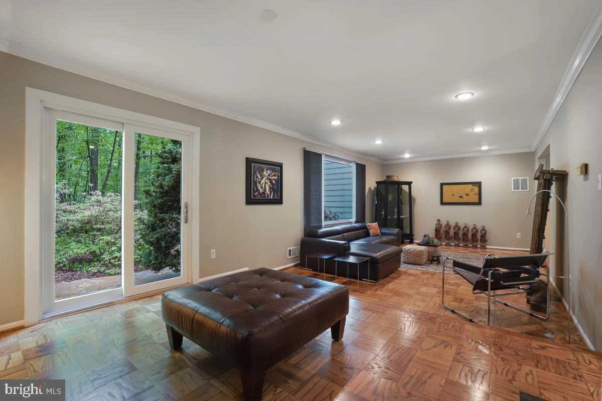 11314 Handlebar Rd, Reston, VA 20191 photo 9