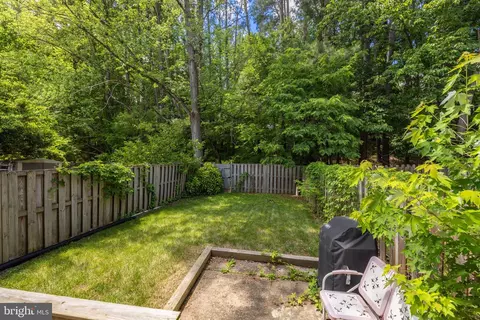8332 Moline Pl, Springfield, VA 22153 photo 16