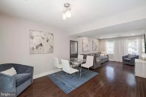 8332 Moline Pl, Springfield, VA 22153 photo 10