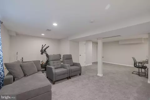 8332 Moline Pl, Springfield, VA 22153 photo 40