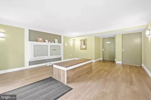 7640 Tremayne Pl #308, Mclean, VA 22102 photo 6