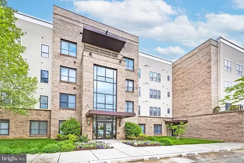 8435 Peace Lily Ct #211, Lorton, VA 22079