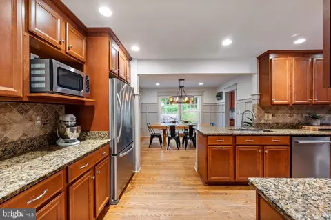 6125 Greeley Blvd, Springfield, VA 22152 photo 7