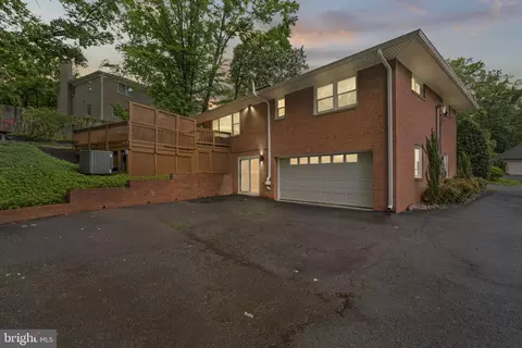 Other - 1802 Briar Ridge Ct, Mclean, VA 22101 photo 13 of 16