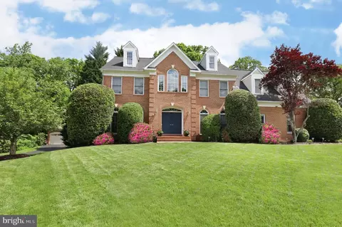 9406 Meadow Crossing Way, Fairfax Station, VA 22039