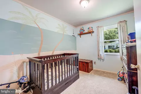 Bedroom - 7121 Dalhouse St, Springfield, VA 22151 photo 4 of 5