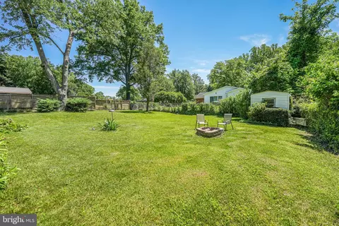Exterior - 7121 Dalhouse St, Springfield, VA 22151 photo 2 of 6