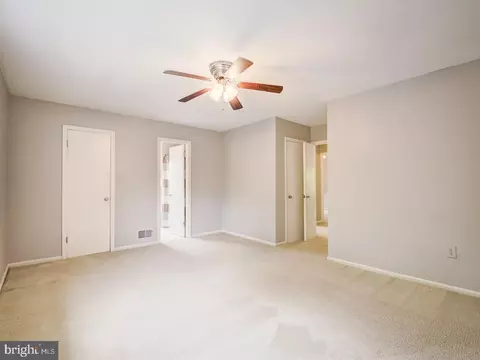 8098 Sleepy View Ln, Springfield, VA 22153 photo 26
