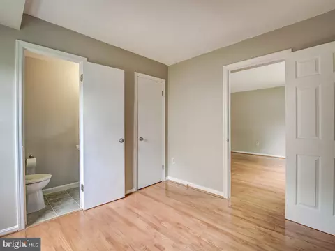 8098 Sleepy View Ln, Springfield, VA 22153 photo 48