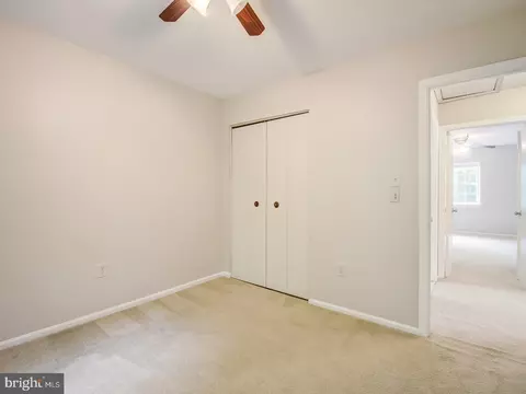 8098 Sleepy View Ln, Springfield, VA 22153 photo 20