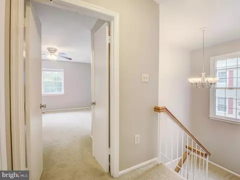 8098 Sleepy View Ln, Springfield, VA 22153 photo 34
