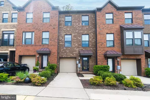 3072 Wild Blue Indigo Ct, Fairfax, VA 22031