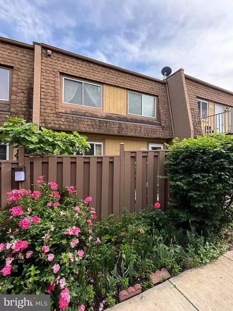 7923 Sausalito Pl #D, Alexandria, VA 22309