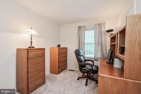 9754 Ironmaster Dr, Burke, VA 22015 photo 21