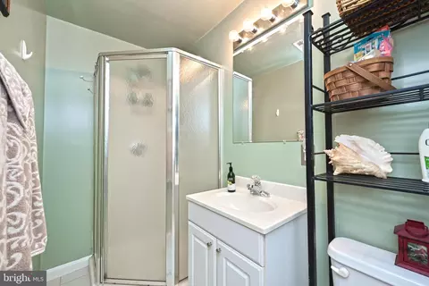 9754 Ironmaster Dr, Burke, VA 22015 photo 24