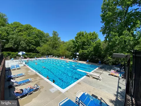 Exterior - 2034 Chadds Ford Dr, Reston, VA 20191 photo 14 of 14