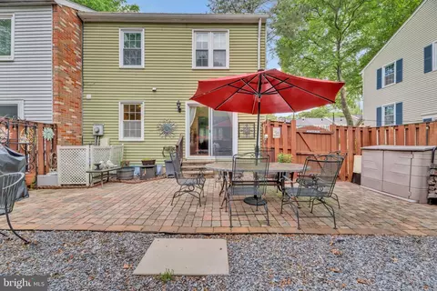 8457 Kitchener Dr, Springfield, VA 22153 photo 8