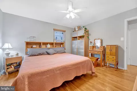 8457 Kitchener Dr, Springfield, VA 22153 photo 21