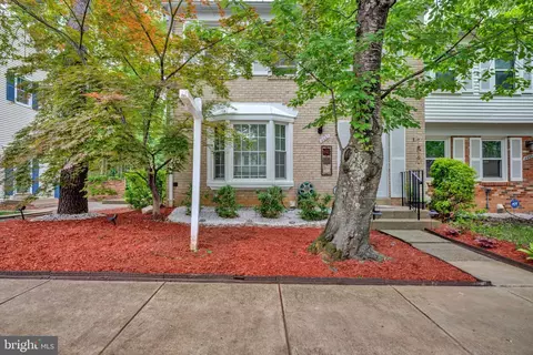 8457 Kitchener Dr, Springfield, VA 22153