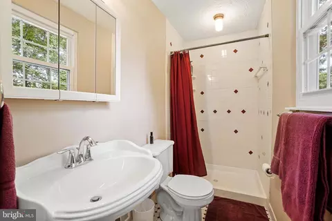 Bath - 8460 Rainbow Bridge Ln, Springfield, VA 22153 photo 2 of 2