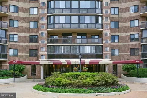 8360 Greensboro Dr #519, Mclean, VA 22102