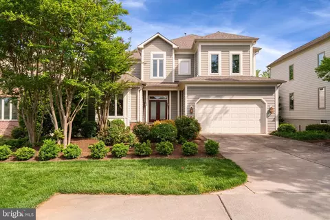 3122 Elmendorf, Oakton, VA 22124