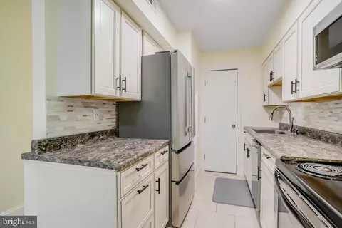 Kitchen - 8360 Dunham Ct #A, Springfield, VA 22152 photo 2 of 5