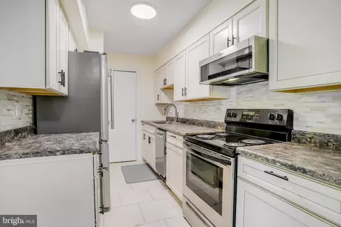 8360 Dunham Ct #A, Springfield, VA 22152