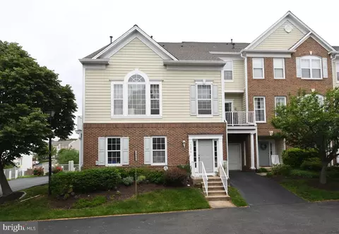 6327 Eagle Ridge Ln #45, Alexandria, VA 22312