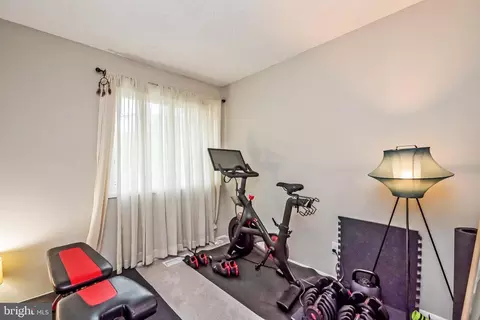 2120 Cartwright Pl, Reston, VA 20191 photo 10