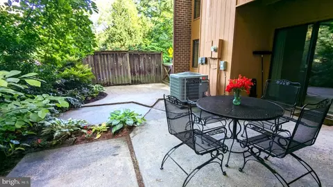1762 Wainwright Dr, Reston, VA 20190 photo 49