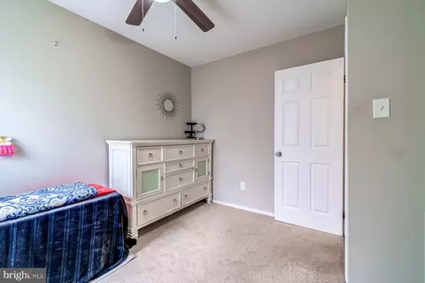 9315 Raintree Rd, Burke, VA 22015 photo 27
