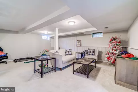 9315 Raintree Rd, Burke, VA 22015 photo 40