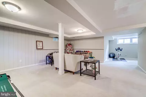 9315 Raintree Rd, Burke, VA 22015 photo 37