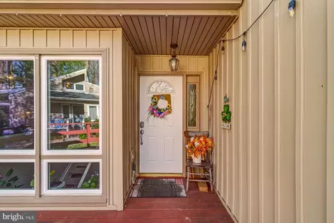9315 Raintree Rd, Burke, VA 22015 photo 46