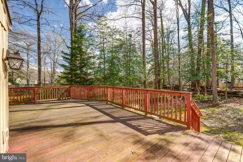 9315 Raintree Rd, Burke, VA 22015 photo 49