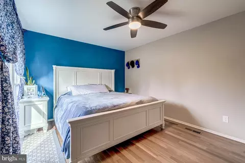 9315 Raintree Rd, Burke, VA 22015 photo 22
