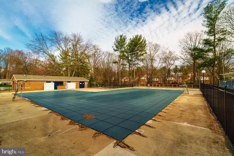 9315 Raintree Rd, Burke, VA 22015 photo 66