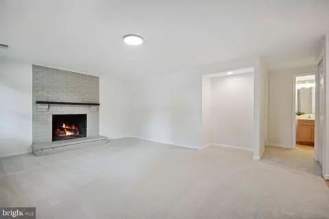 8114 Viola St, Springfield, VA 22152 photo 19