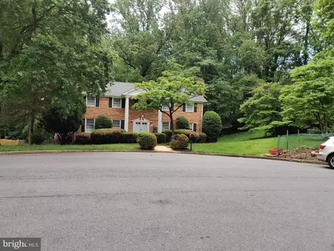 6013 Claiborne Dr, Mclean, VA 22101
