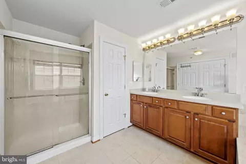 2527 Pascal Pl, Herndon, VA 20171 photo 22
