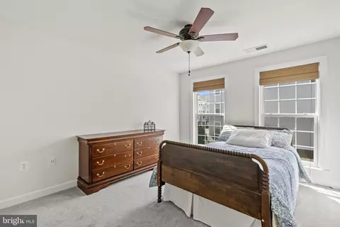 2527 Pascal Pl, Herndon, VA 20171 photo 24