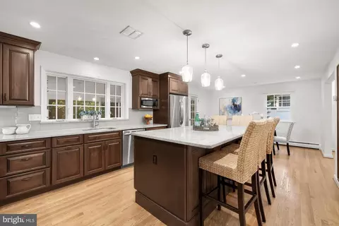 Kitchen - 1437 Cola Dr, Mclean, VA 22101 photo 2 of 3