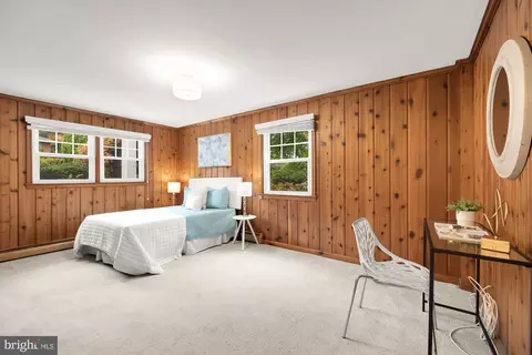 Bedroom - 1437 Cola Dr, Mclean, VA 22101 photo 5 of 7